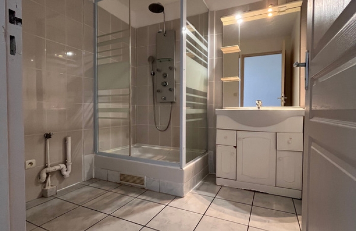 Vente Appartement 90m&sup2; 4 pièces Sainte Suzanne