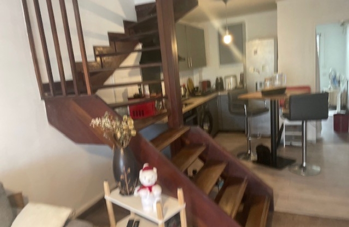 MIEUX QU UN APPARTEMENT UNE JOLIE MAISONNETTE  DE TYPE T3 DUPLEX
