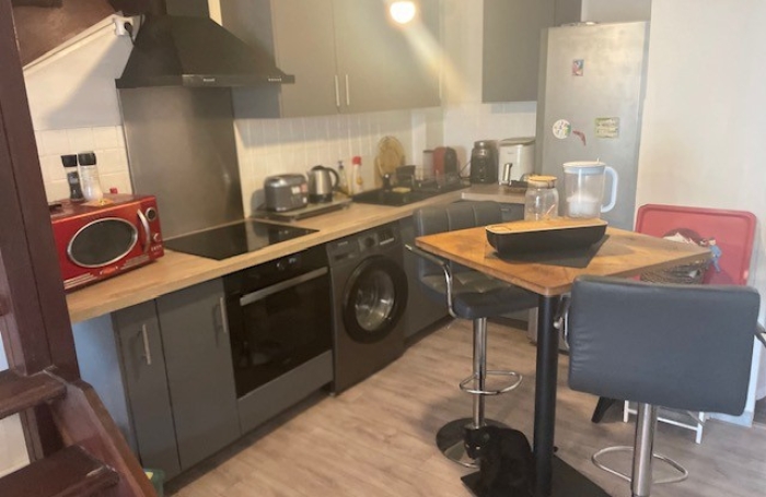 MIEUX QU UN APPARTEMENT UNE JOLIE MAISONNETTE  DE TYPE T3 DUPLEX