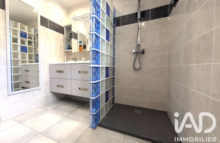 Vente Maison 115m&sup2; 4 pièces L'Entre Deux