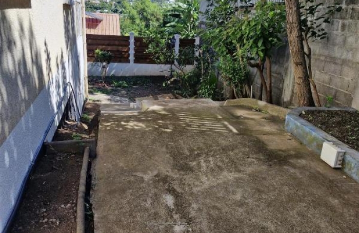 Location Maison 96.08m&sup2; 4 pièces Sainte Clotilde