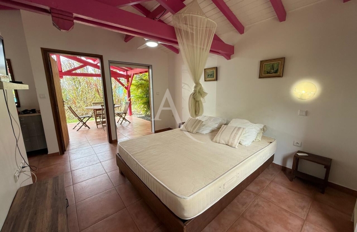 Vente Maison 107m&sup2; 5 pi&egrave;ces Sainte Rose