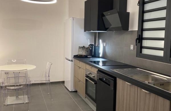 Location Appartement 49.82m&sup2; 2 pièces Saint Denis