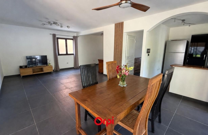 Vente Maison 110m&sup2; 4 pièces Sainte Suzanne