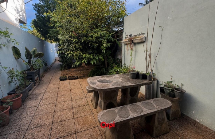 Vente Maison 74m&sup2; 4 pièces Saint Denis