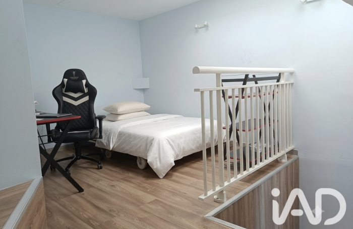 Vente Appartement 91m&sup2; 4 pièces Etang-Sale
