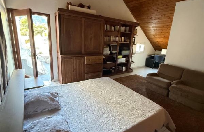 Vente Maison 141.4m&sup2; 4 pièces Cilaos