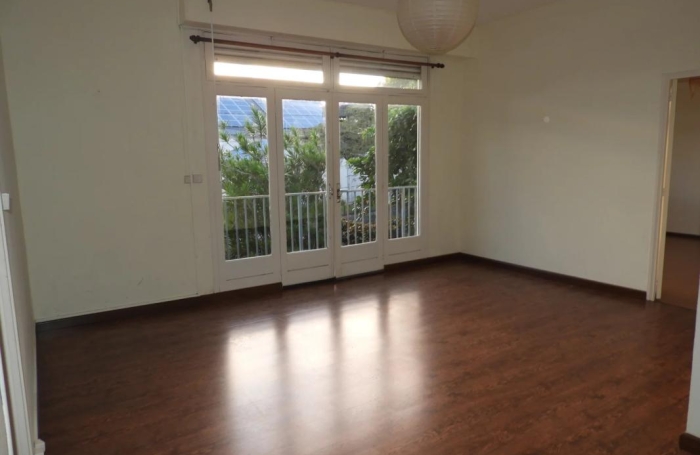 Vente Maison 200m&sup2; 10 pièces Sainte Suzanne