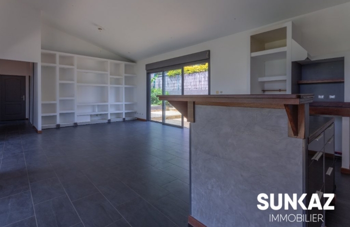 Location Maison 100.00m&sup2; 4 pièces Le Tampon