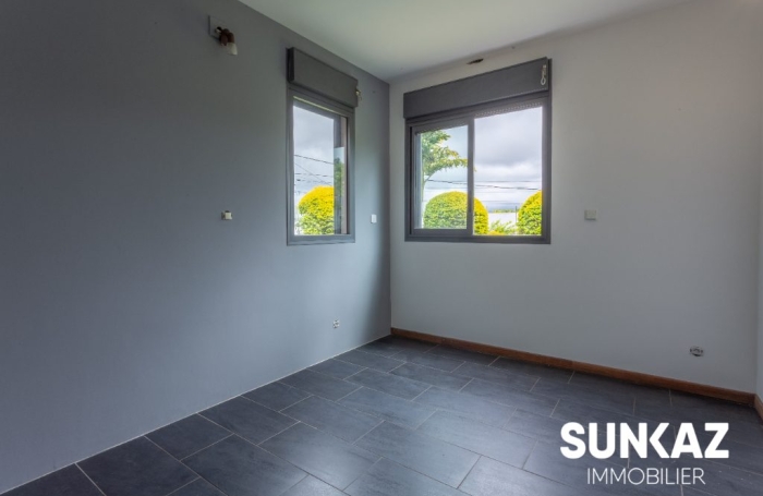 Location Maison 100.00m&sup2; 4 pièces Le Tampon