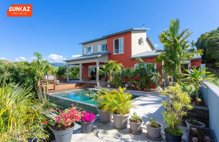 Vente Maison 178.31m&sup2; 6 pièces L'Entre Deux