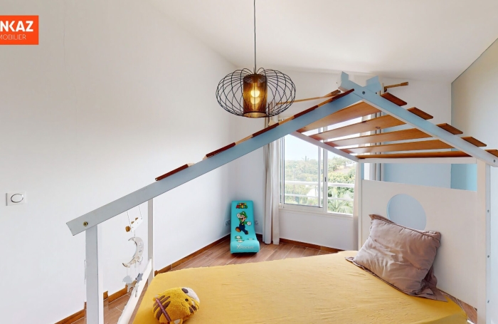 Vente Maison 178.31m&sup2; 6 pièces L'Entre Deux