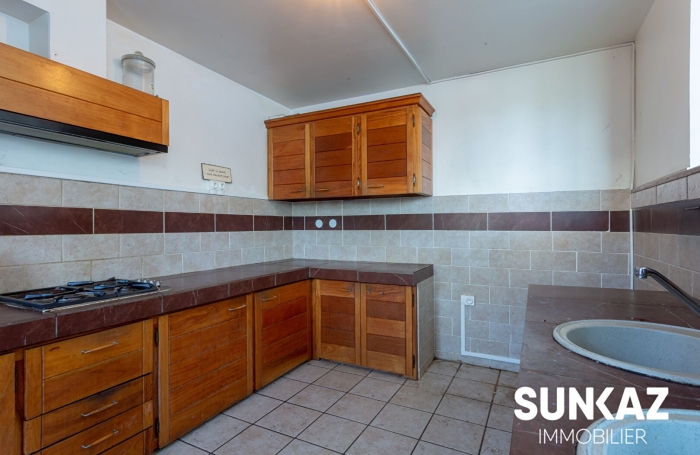 Location Maison 140.00m&sup2; 5 pièces Saint-Pierre