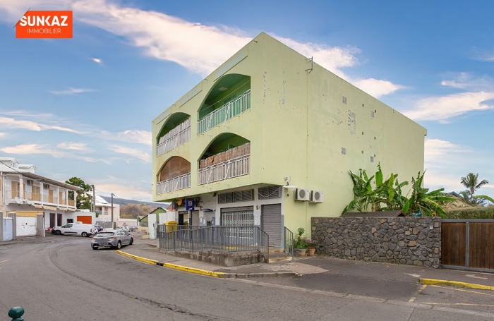 Location Local commercial 97420