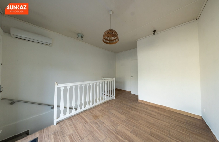 Location Local commercial 40.00m&sup2; Saint-Pierre