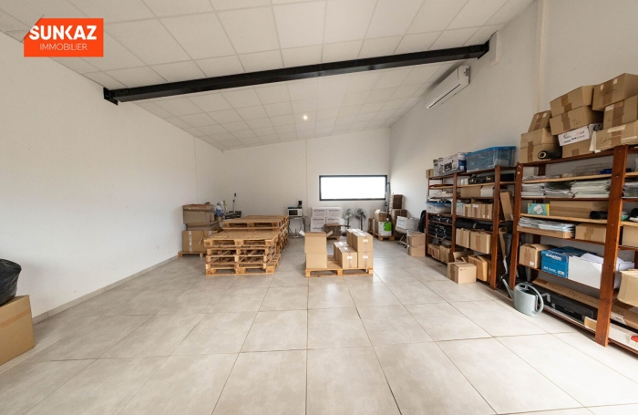 Location Local commercial 100.00m&sup2; Saint-Pierre