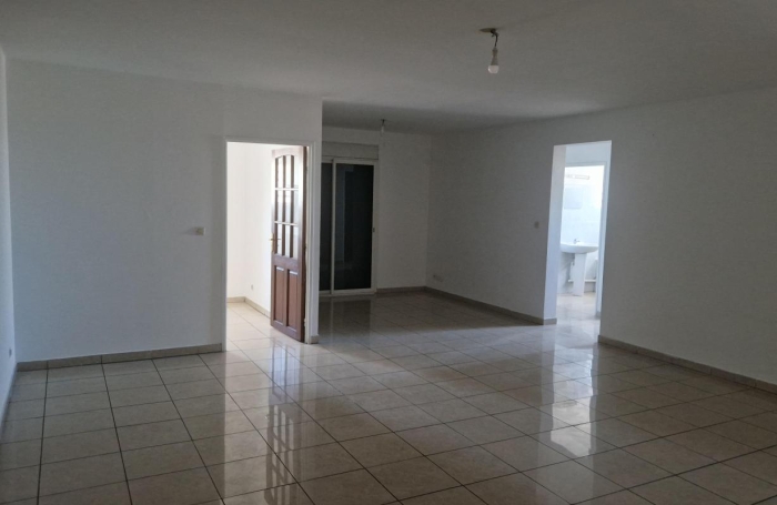 Location Appartement 83.12m&sup2; 3 pièces Saint Andr&eacute;