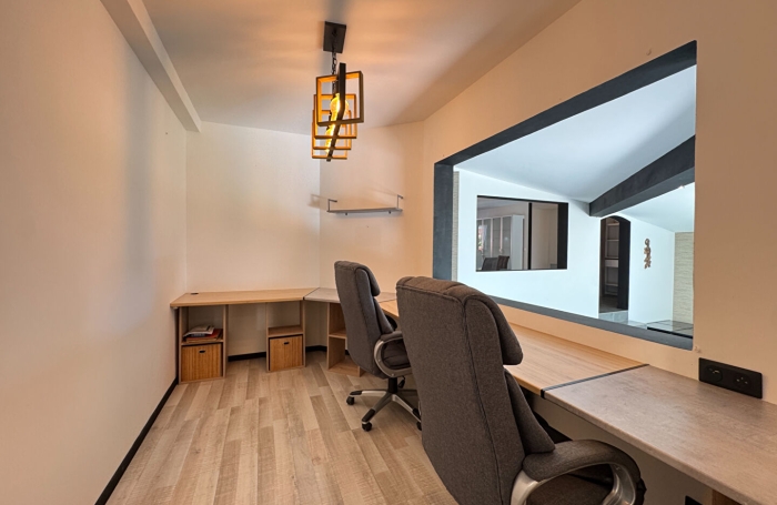 Vente Maison 224.92m&sup2; 7 pi&egrave;ces La Montagne