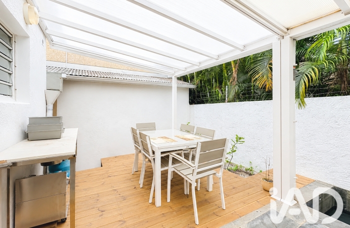 Vente Maison 85m&sup2; 3 pièces Saint Gilles Les Hauts