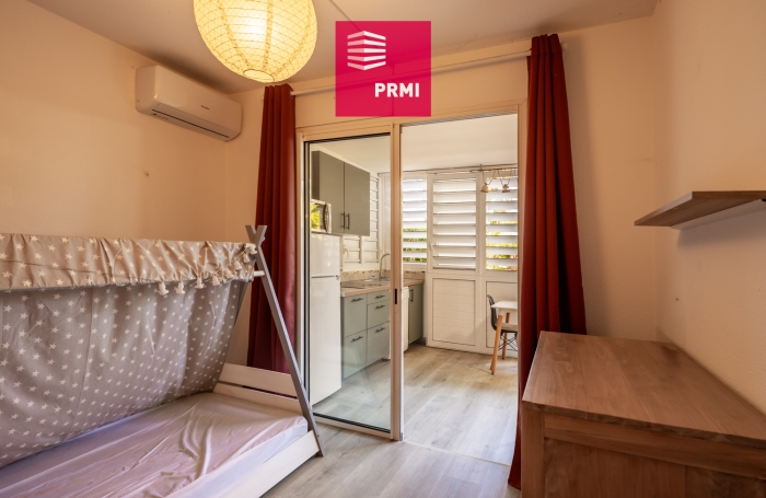Vente Appartement 48.5m&sup2; 3 pi&egrave;ces Saint Gilles les Bains