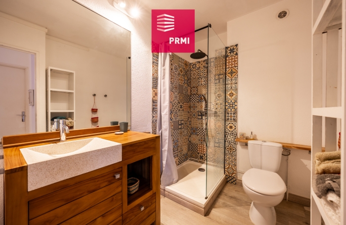 Vente Appartement 48.5m&sup2; 3 pi&egrave;ces Saint Gilles les Bains