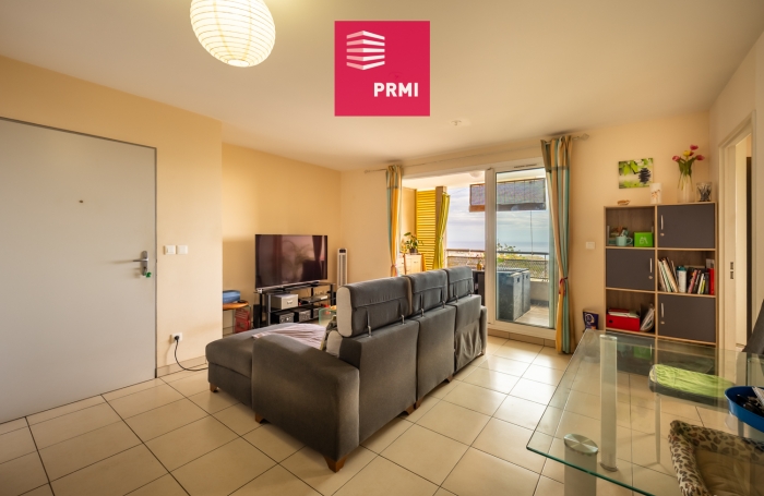 Vente Appartement 61.84m&sup2; 3 pi&egrave;ces Saint Gilles Les Hauts