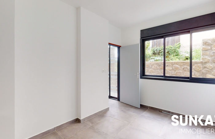 Location Appartement 47.00m&sup2; 3 pièces Etang-Sale