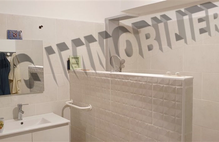 Location Appartement 74m&sup2; 3 pi&egrave;ces Rivi&egrave;re Saint Louis
