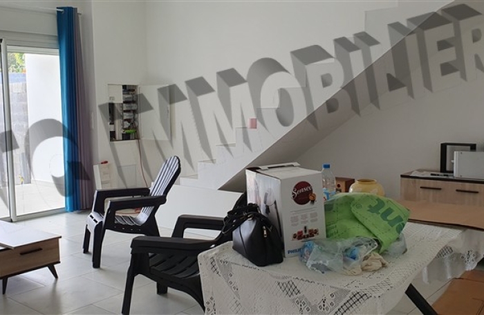 Location Maison 105m&sup2; 4 pi&egrave;ces Rivi&egrave;re Saint Louis