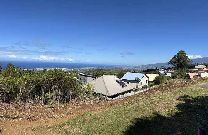 Vente Terrain 352m&sup2; 4 pi&egrave;ces Saint-Pierre