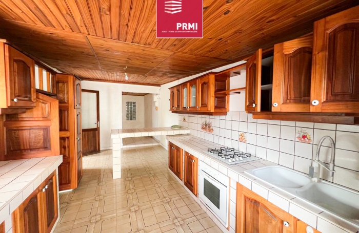 Vente Appartement 70.8m&sup2; 3 pi&egrave;ces Saint-Leu
