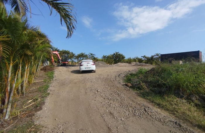 Location Terrain 1164m&sup2; Saint-Pierre