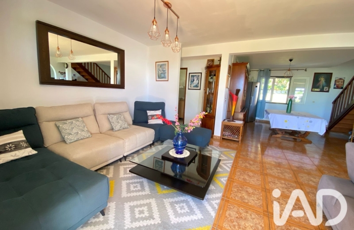 Vente Maison 161m&sup2; 6 pièces La Possession
