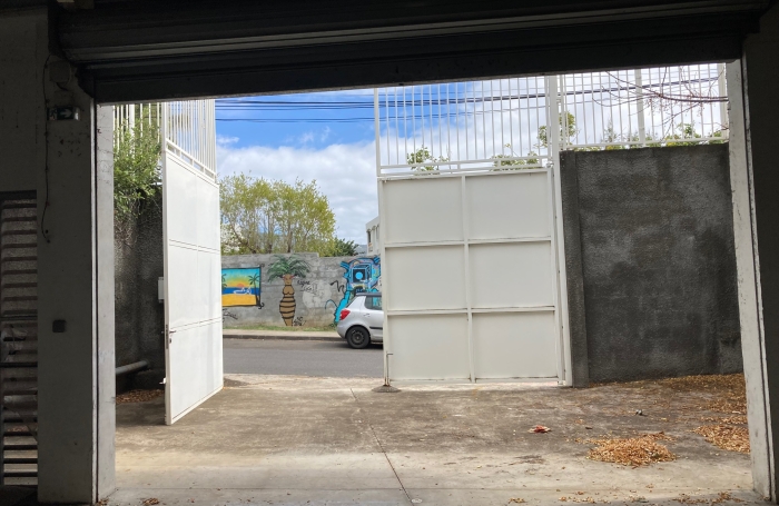 De 360m2 &agrave; louer 3200 &euro; par mois &agrave; Saint-Denis avec LNA