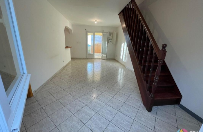 Vente Maison 98m&sup2; 4 pièces Saint Denis