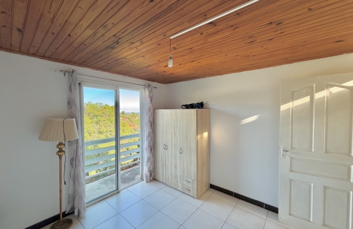 Vente Maison 100m&sup2; 6 pièces Rivi&egrave;re Saint Louis