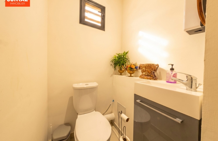 Location Local commercial 57.00m&sup2; Saint-Pierre