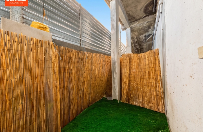 Location Local commercial 57.00m&sup2; Saint-Pierre