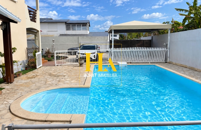 Vente Maison 241m&sup2; 9 pi&egrave;ces Bras-Panon