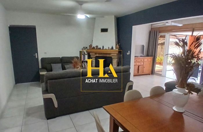 Vente Maison 90m&sup2; 5 pi&egrave;ces Rivi&egrave;re Saint Louis