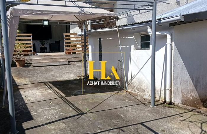 Vente Maison 90m&sup2; 5 pi&egrave;ces Rivi&egrave;re Saint Louis