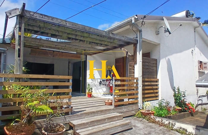 Vente Maison 90m&sup2; 5 pi&egrave;ces Rivi&egrave;re Saint Louis