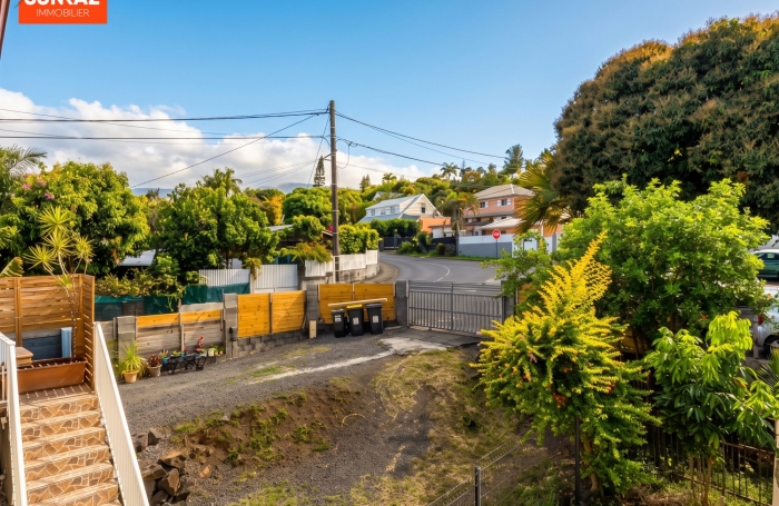 Location Maison 80.00m&sup2; 4 pièces Saint-Pierre