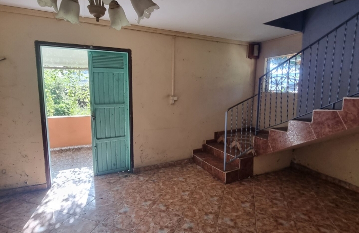 Vente Maison 167m&sup2; 7 pièces Sainte Suzanne
