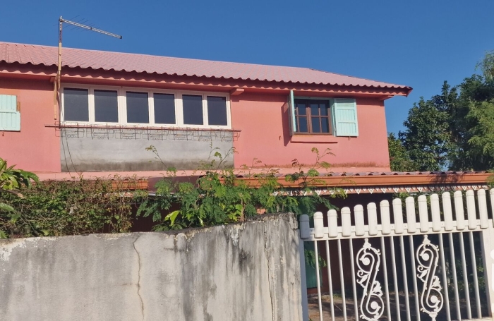 Vente Maison 167m&sup2; 7 pièces Sainte Suzanne