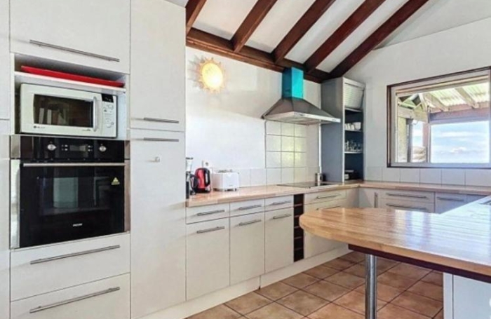 Vente Maison 146m&sup2; 5 pièces Saint Gilles les Bains
