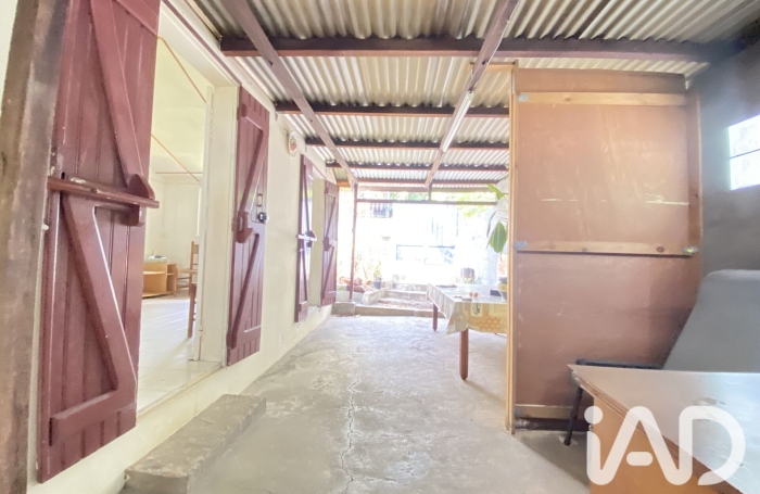 Vente Maison 77m&sup2; 5 pièces Rivi&egrave;re Saint Louis