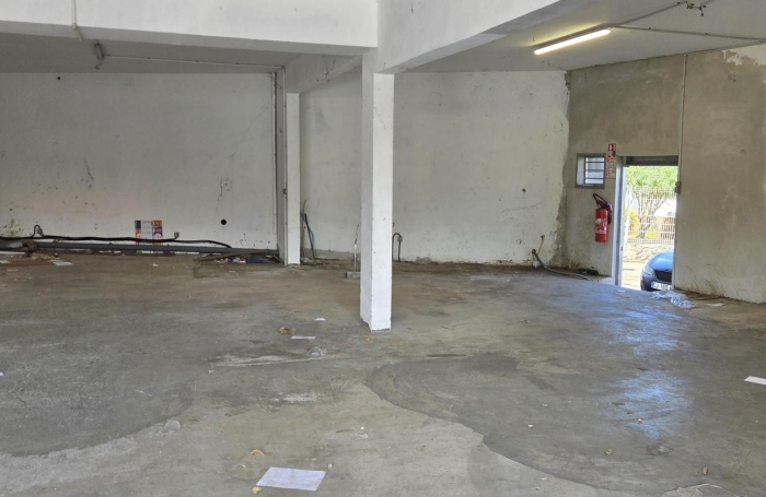 Location Local commercial 118m&sup2; 1 pièce Saint Louis