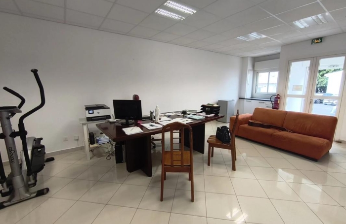 Location Local commercial 50m&sup2; 1 pièce Sainte Clotilde