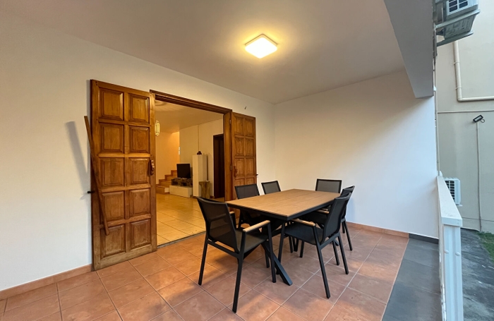 Location Maison 159m&sup2; 5 pi&egrave;ces Sainte Marie